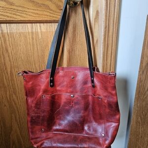 Jills Homestead Full Size Tote Charger Red